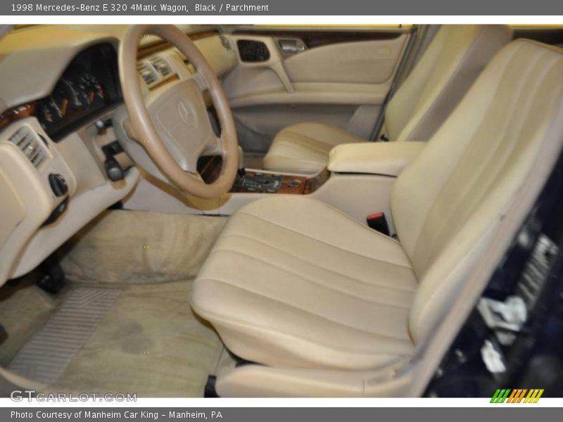 Black / Parchment 1998 Mercedes-Benz E 320 4Matic Wagon