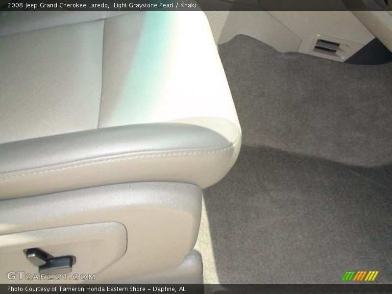 Light Graystone Pearl / Khaki 2008 Jeep Grand Cherokee Laredo