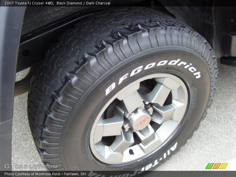 Black Diamond / Dark Charcoal 2007 Toyota FJ Cruiser 4WD