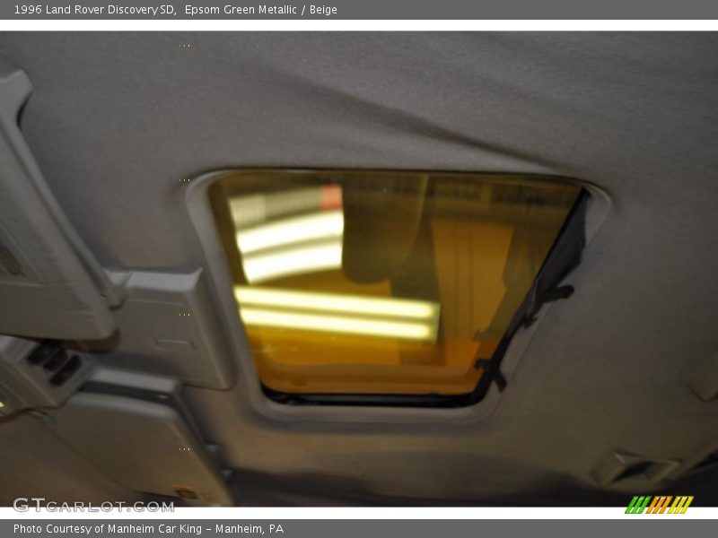 Epsom Green Metallic / Beige 1996 Land Rover Discovery SD