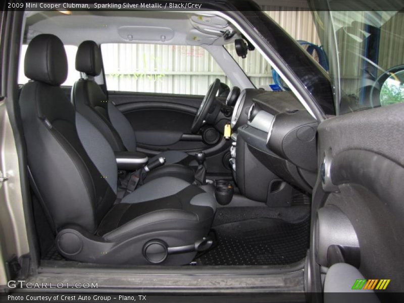 Sparkling Silver Metallic / Black/Grey 2009 Mini Cooper Clubman