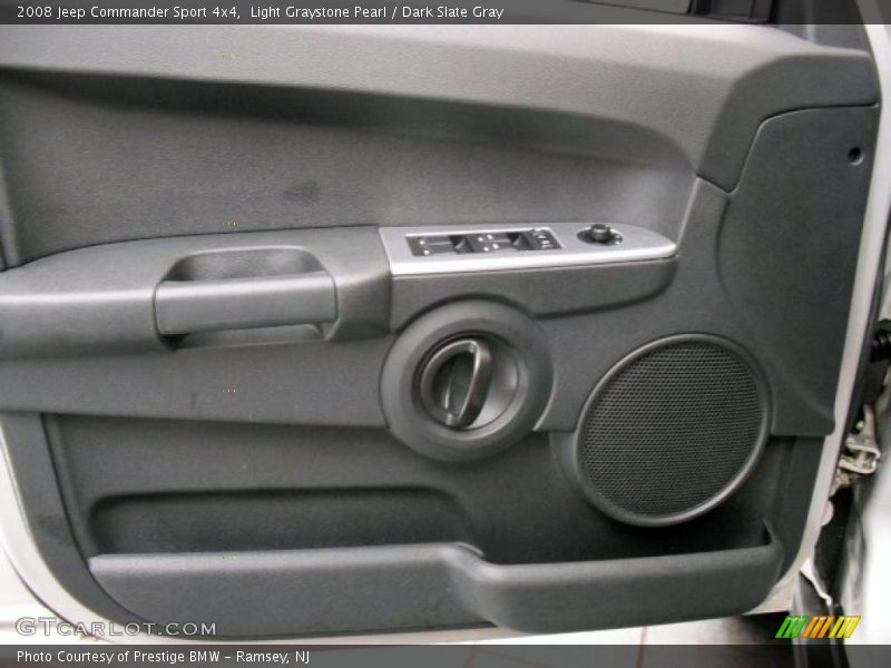 Light Graystone Pearl / Dark Slate Gray 2008 Jeep Commander Sport 4x4