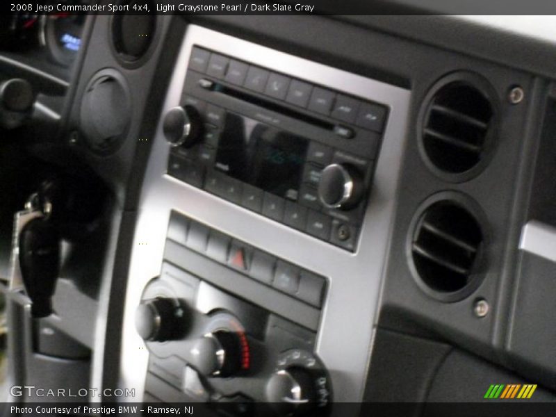 Light Graystone Pearl / Dark Slate Gray 2008 Jeep Commander Sport 4x4