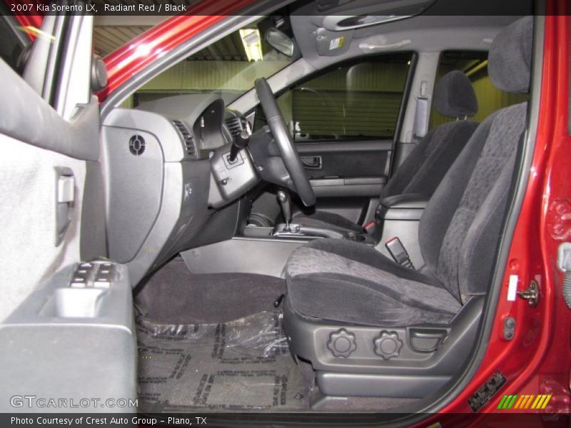 Radiant Red / Black 2007 Kia Sorento LX