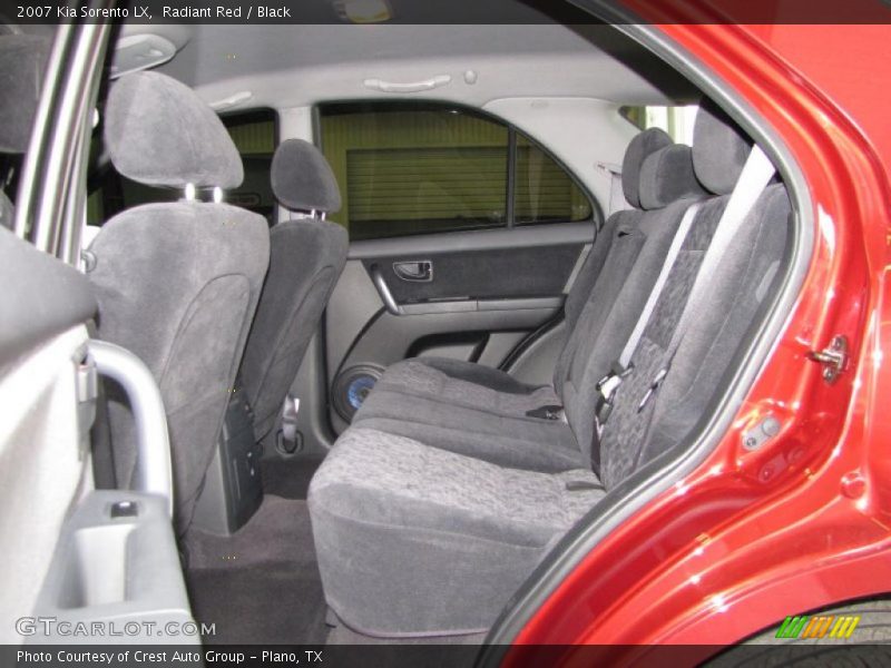 Radiant Red / Black 2007 Kia Sorento LX