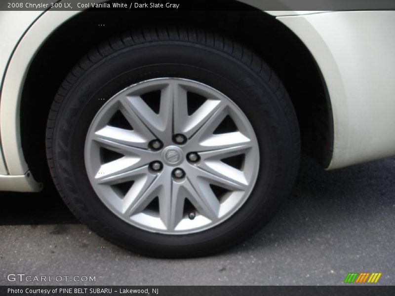 Cool Vanilla White / Dark Slate Gray 2008 Chrysler 300 LX