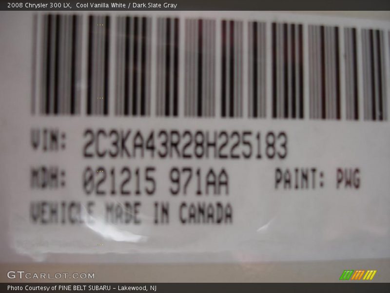 Cool Vanilla White / Dark Slate Gray 2008 Chrysler 300 LX