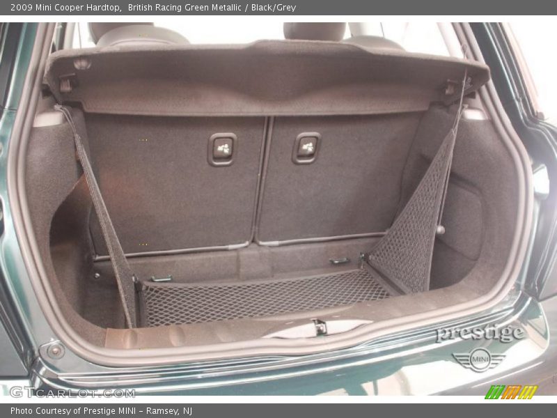 British Racing Green Metallic / Black/Grey 2009 Mini Cooper Hardtop