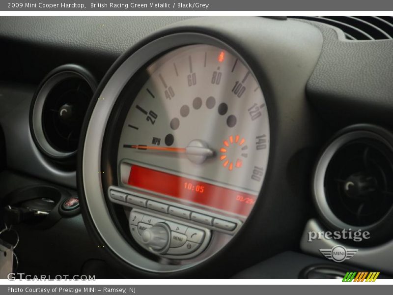 British Racing Green Metallic / Black/Grey 2009 Mini Cooper Hardtop