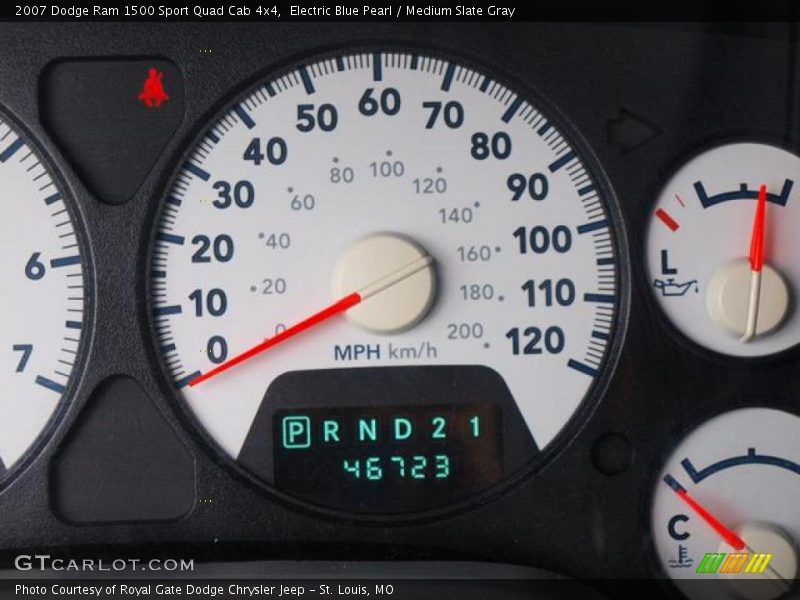 Electric Blue Pearl / Medium Slate Gray 2007 Dodge Ram 1500 Sport Quad Cab 4x4