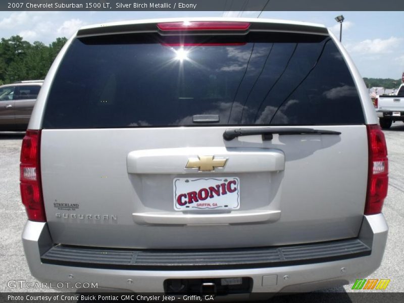Silver Birch Metallic / Ebony 2007 Chevrolet Suburban 1500 LT