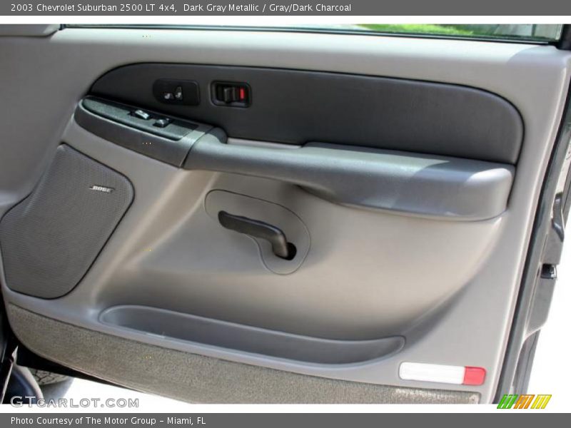 Dark Gray Metallic / Gray/Dark Charcoal 2003 Chevrolet Suburban 2500 LT 4x4