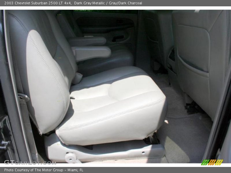 Dark Gray Metallic / Gray/Dark Charcoal 2003 Chevrolet Suburban 2500 LT 4x4