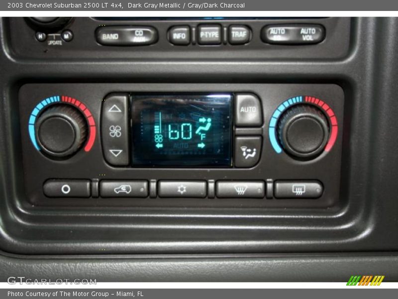 Dark Gray Metallic / Gray/Dark Charcoal 2003 Chevrolet Suburban 2500 LT 4x4
