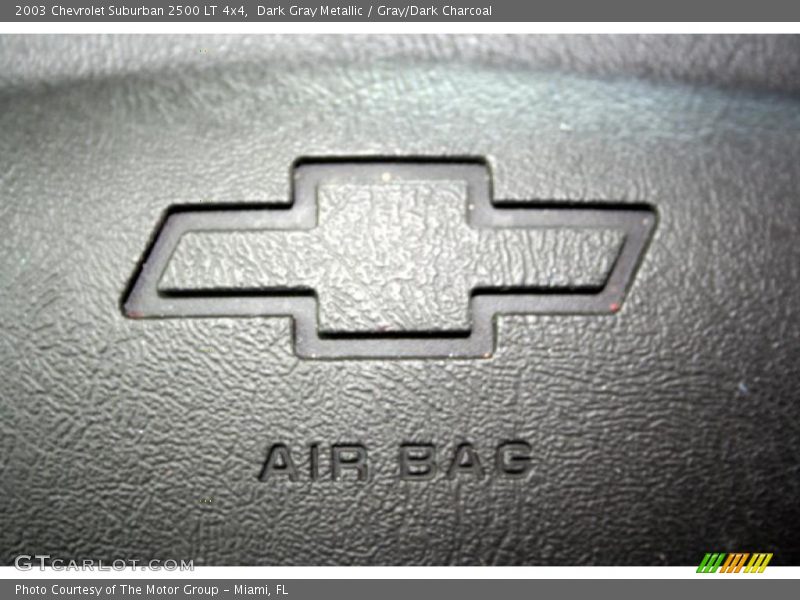 Dark Gray Metallic / Gray/Dark Charcoal 2003 Chevrolet Suburban 2500 LT 4x4