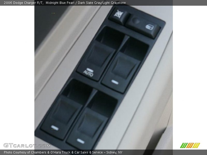 Midnight Blue Pearl / Dark Slate Gray/Light Graystone 2006 Dodge Charger R/T