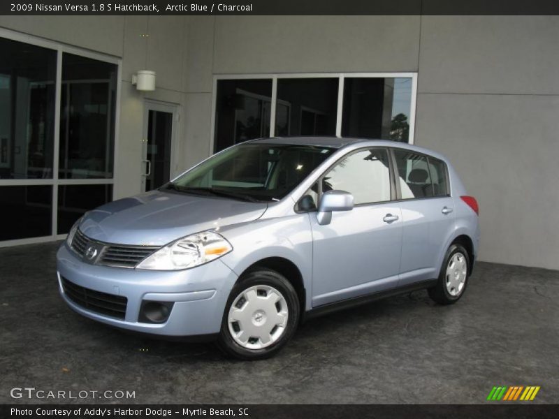 Arctic Blue / Charcoal 2009 Nissan Versa 1.8 S Hatchback