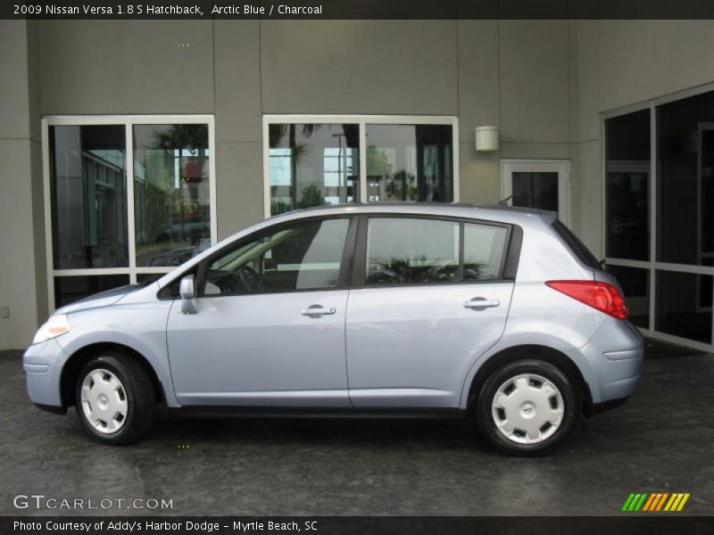 Arctic Blue / Charcoal 2009 Nissan Versa 1.8 S Hatchback