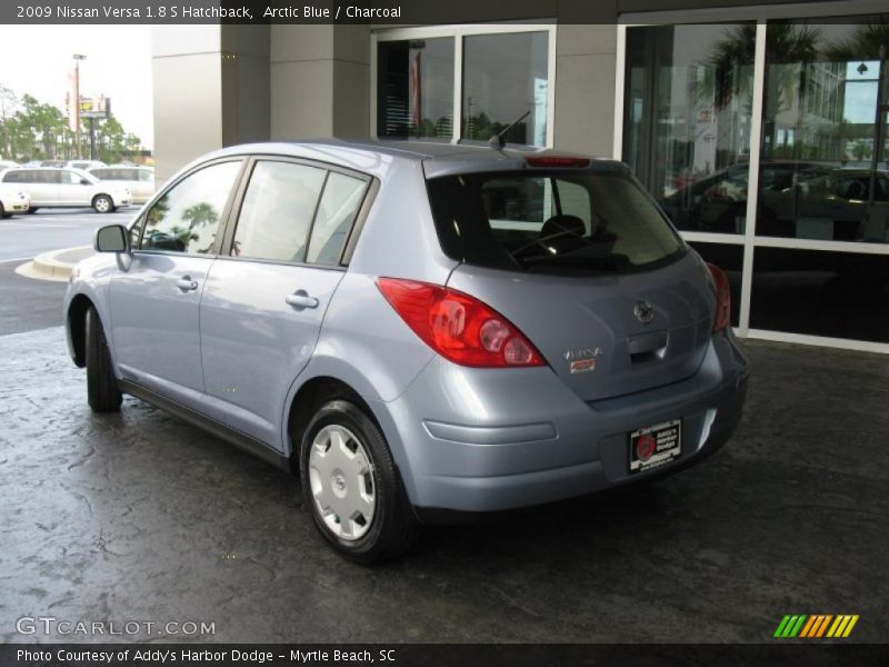 Arctic Blue / Charcoal 2009 Nissan Versa 1.8 S Hatchback