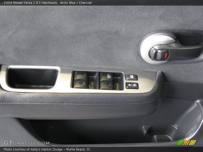 Arctic Blue / Charcoal 2009 Nissan Versa 1.8 S Hatchback