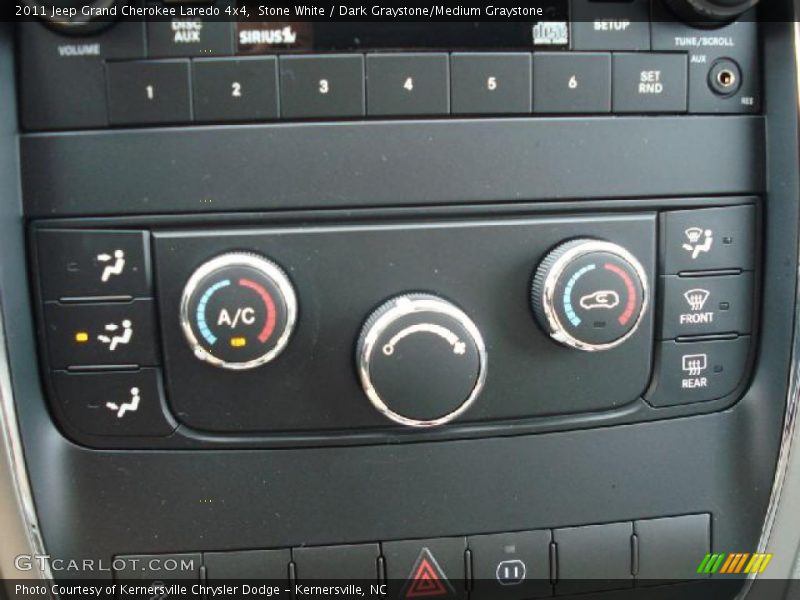 Stone White / Dark Graystone/Medium Graystone 2011 Jeep Grand Cherokee Laredo 4x4