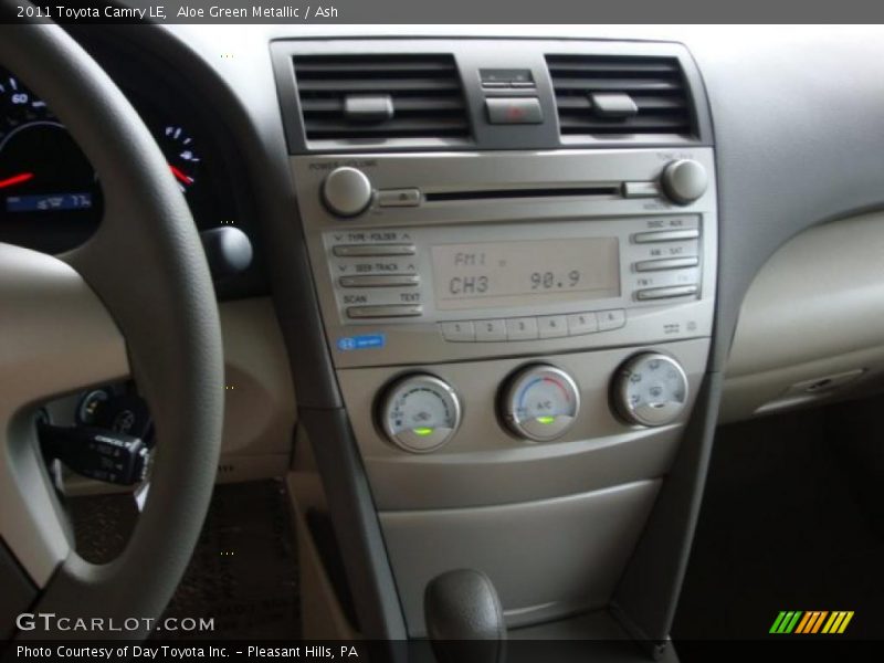 Aloe Green Metallic / Ash 2011 Toyota Camry LE