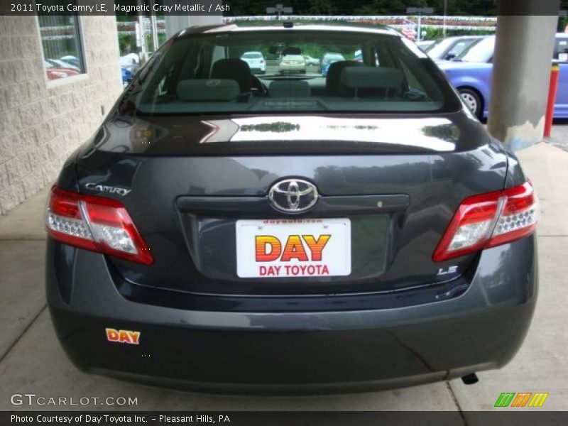 Magnetic Gray Metallic / Ash 2011 Toyota Camry LE