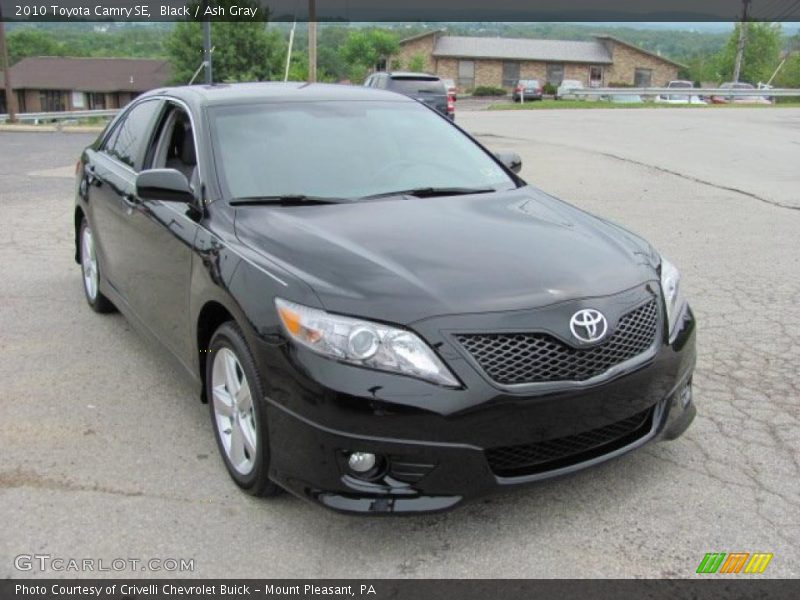 Black / Ash Gray 2010 Toyota Camry SE