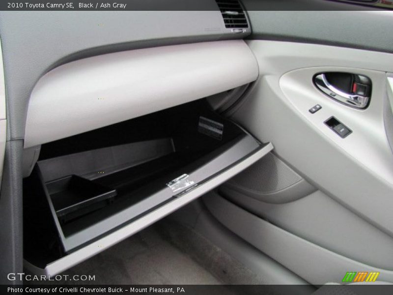 Black / Ash Gray 2010 Toyota Camry SE