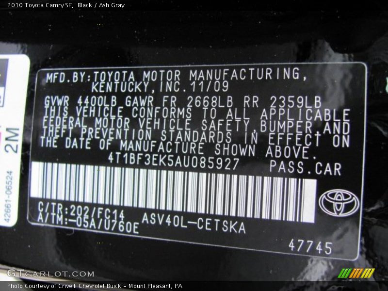 Black / Ash Gray 2010 Toyota Camry SE