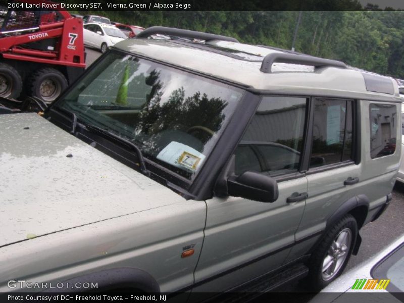 Vienna Green / Alpaca Beige 2004 Land Rover Discovery SE7