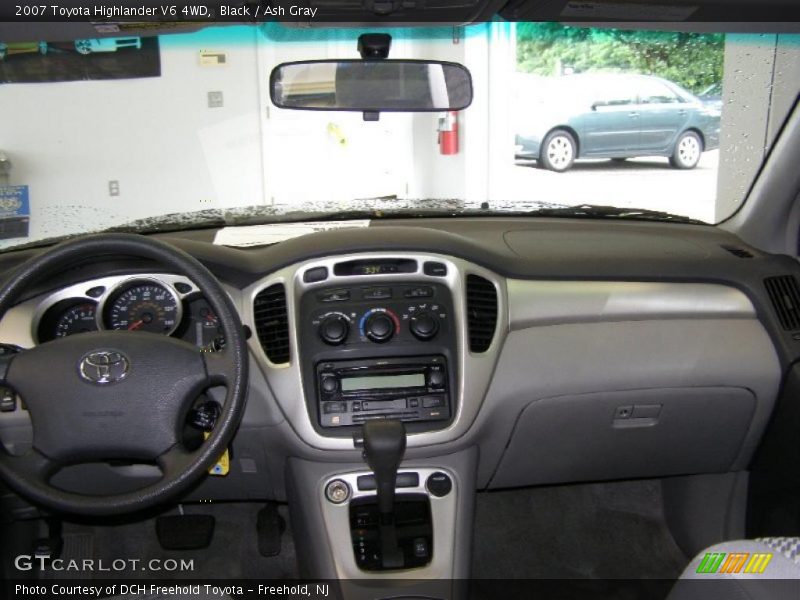 Black / Ash Gray 2007 Toyota Highlander V6 4WD
