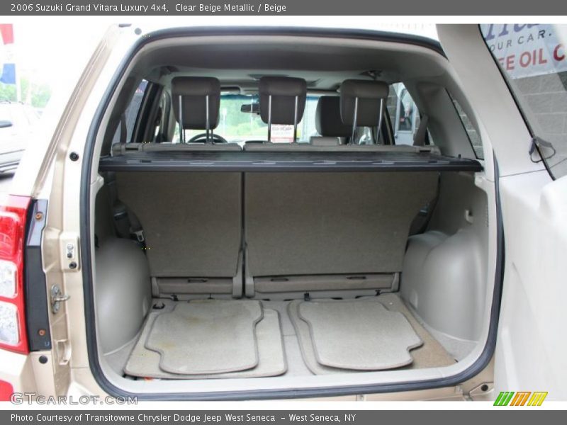 Clear Beige Metallic / Beige 2006 Suzuki Grand Vitara Luxury 4x4
