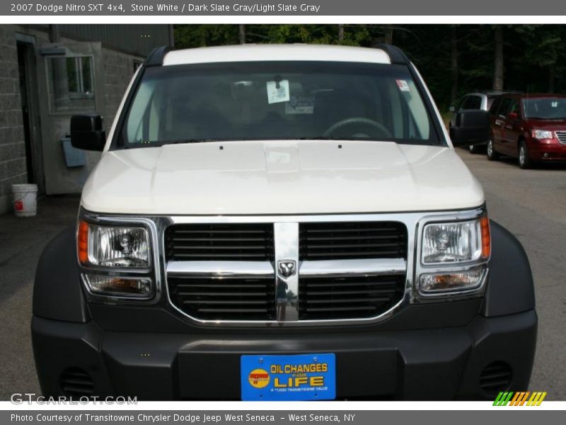 Stone White / Dark Slate Gray/Light Slate Gray 2007 Dodge Nitro SXT 4x4