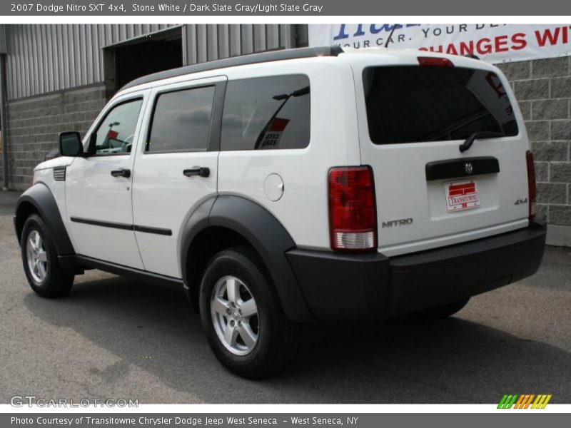 Stone White / Dark Slate Gray/Light Slate Gray 2007 Dodge Nitro SXT 4x4
