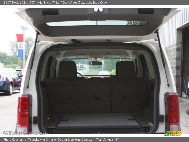 Stone White / Dark Slate Gray/Light Slate Gray 2007 Dodge Nitro SXT 4x4