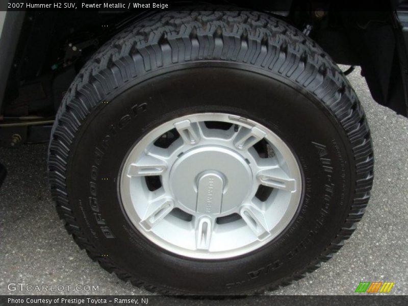 Pewter Metallic / Wheat Beige 2007 Hummer H2 SUV