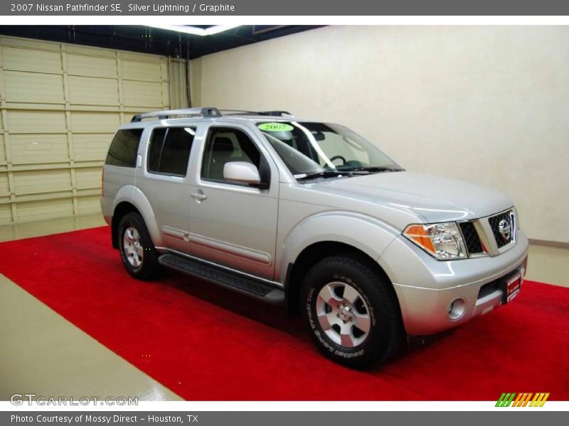 Silver Lightning / Graphite 2007 Nissan Pathfinder SE