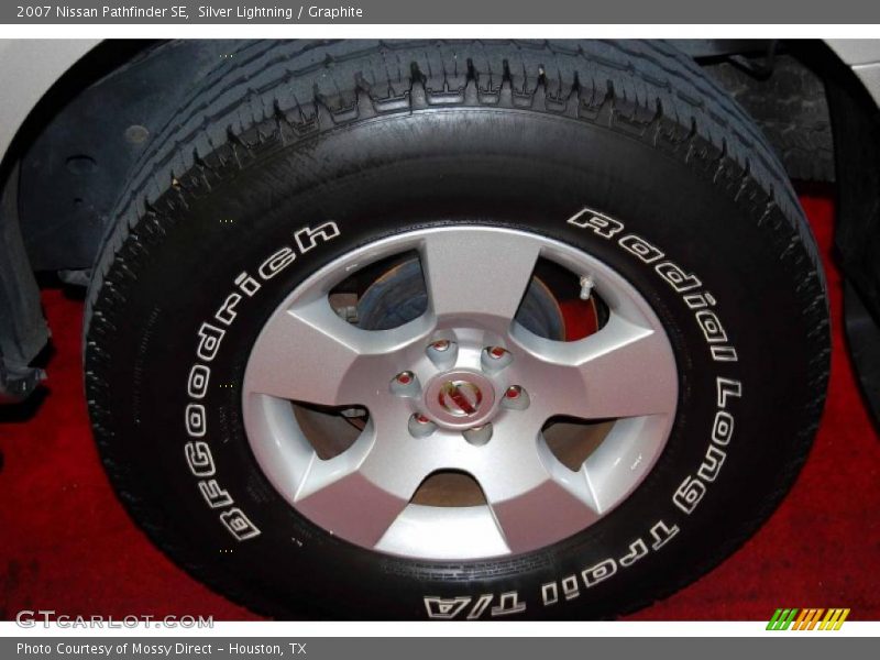 Silver Lightning / Graphite 2007 Nissan Pathfinder SE
