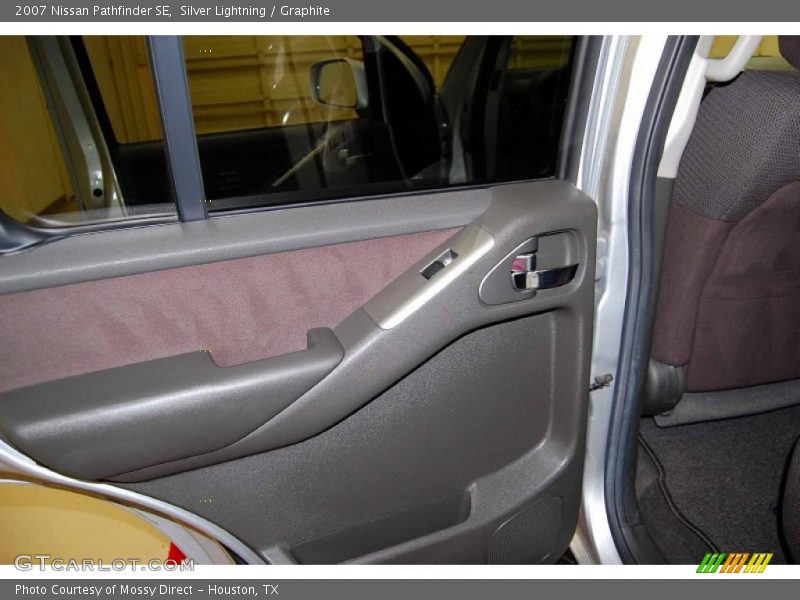 Silver Lightning / Graphite 2007 Nissan Pathfinder SE