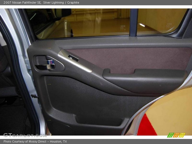 Silver Lightning / Graphite 2007 Nissan Pathfinder SE