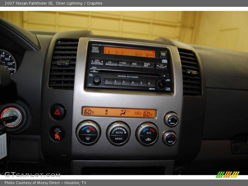 Silver Lightning / Graphite 2007 Nissan Pathfinder SE
