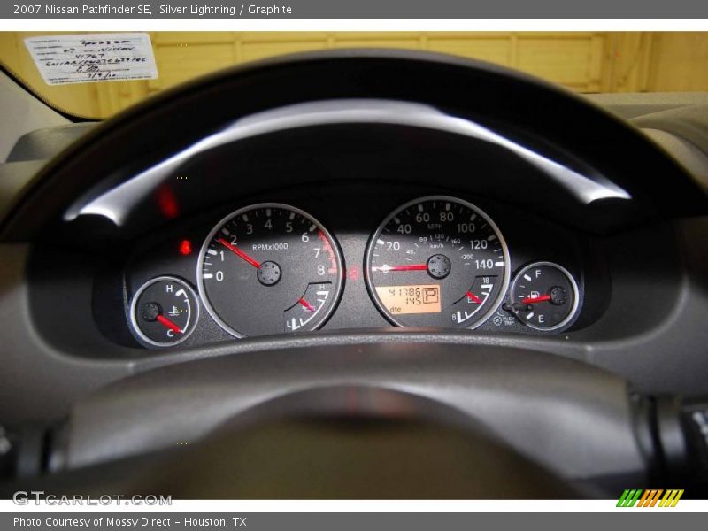 Silver Lightning / Graphite 2007 Nissan Pathfinder SE