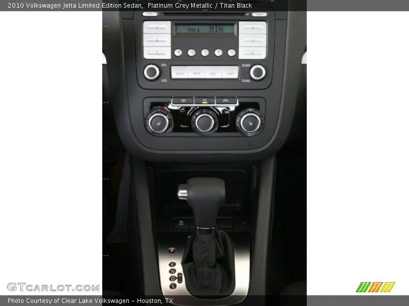 Platinum Grey Metallic / Titan Black 2010 Volkswagen Jetta Limited Edition Sedan