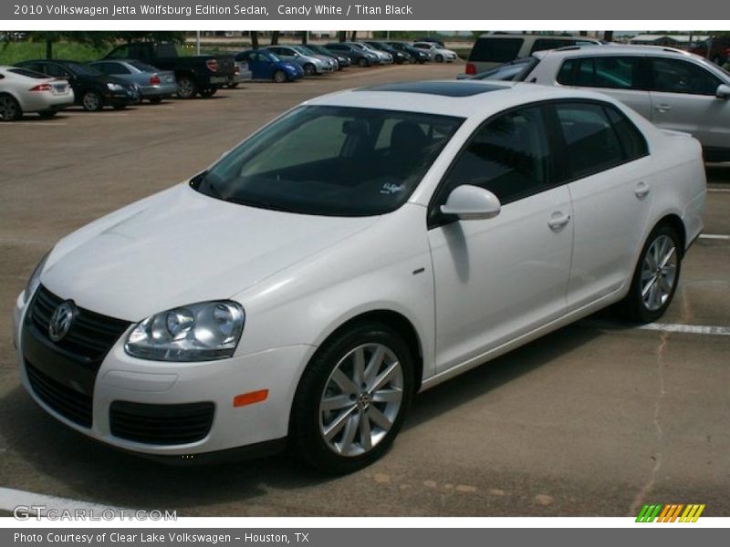 Candy White / Titan Black 2010 Volkswagen Jetta Wolfsburg Edition Sedan