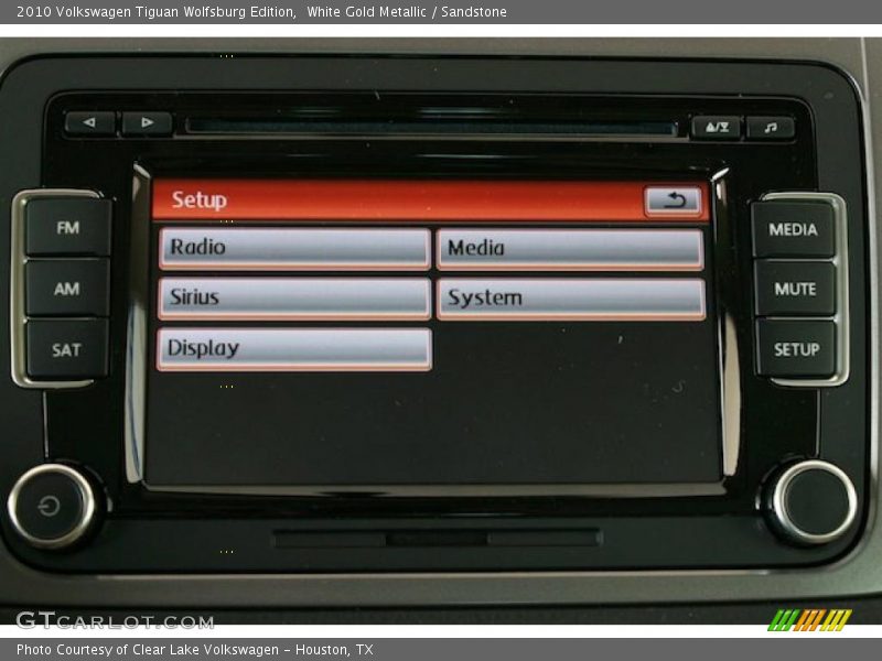 White Gold Metallic / Sandstone 2010 Volkswagen Tiguan Wolfsburg Edition