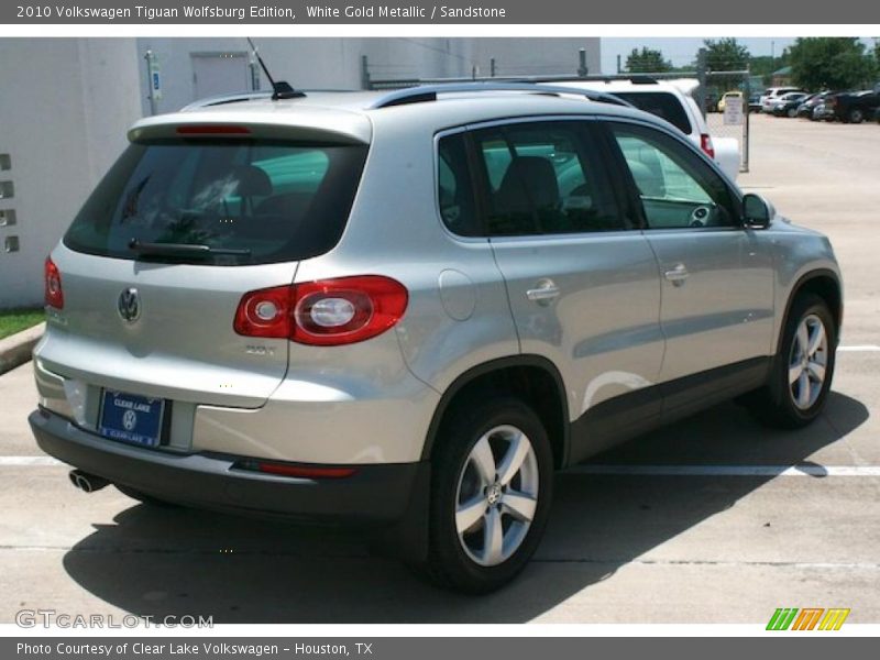 White Gold Metallic / Sandstone 2010 Volkswagen Tiguan Wolfsburg Edition