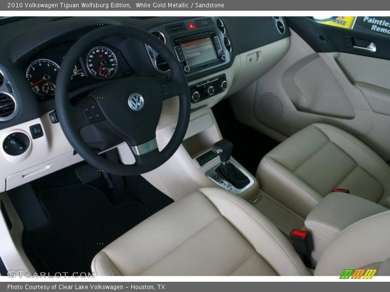 White Gold Metallic / Sandstone 2010 Volkswagen Tiguan Wolfsburg Edition