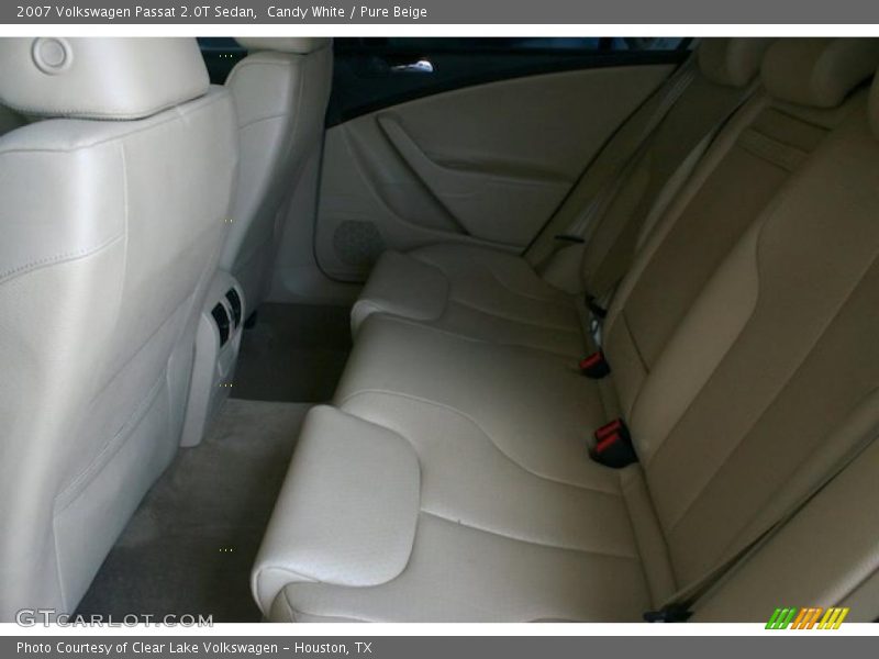 Candy White / Pure Beige 2007 Volkswagen Passat 2.0T Sedan