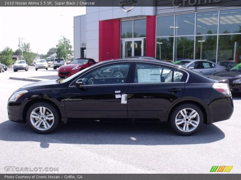 Super Black / Charcoal 2010 Nissan Altima 3.5 SR